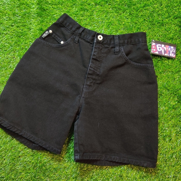 VINTAGE LONG DENIM HIGH WAIST MOM SHORTS - Picture 2 of 8